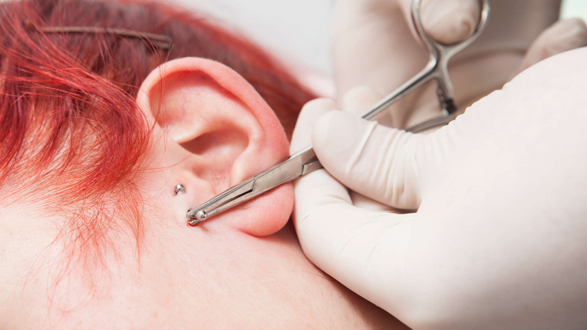 You are currently viewing Como limpar seu piercing?